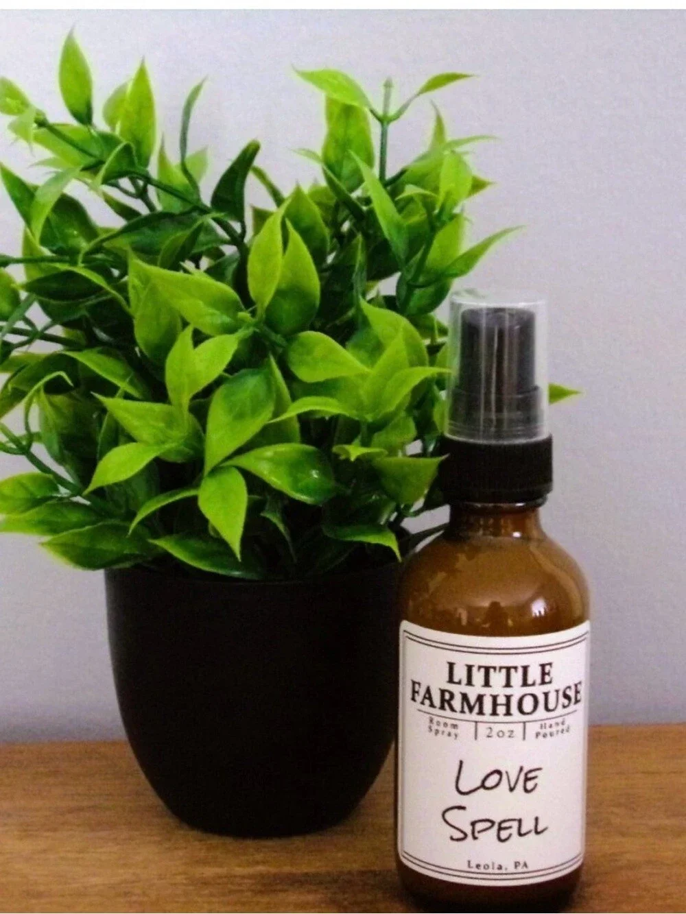 ⭐ Little Farmhouse Handmade Room Spray Bundle 2oz Farmhouse Scents - Vanilla cak